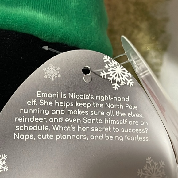 Squishmallows 12β EMANI - She is Nicoleβs right-hand elf. ππ
π§πΎβππππ - Picture 4 of 8